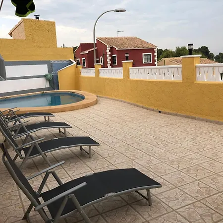 De Koning Сasa de vacaciones